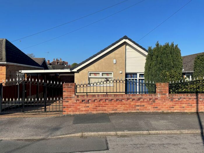 4 Bedroom Bungalow To Rent In Burnt Oaks Close, Mansfield Woodhouse, Mansfield, NG19