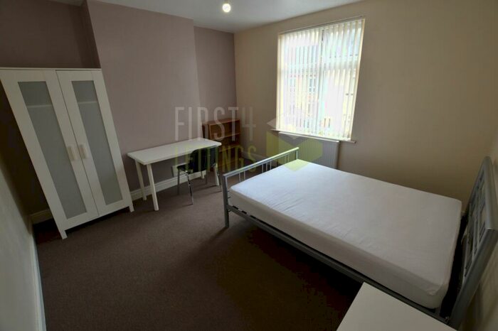 2 Bedroom Terraced House To Rent In Burns Street, Clarendon Park, LE2