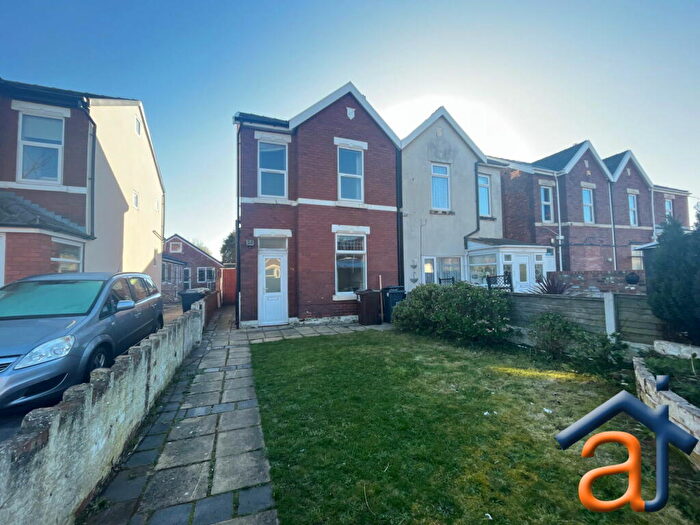 2 Bedroom Semi-Detached House To Rent In Thornton Road, Southport, PR9
