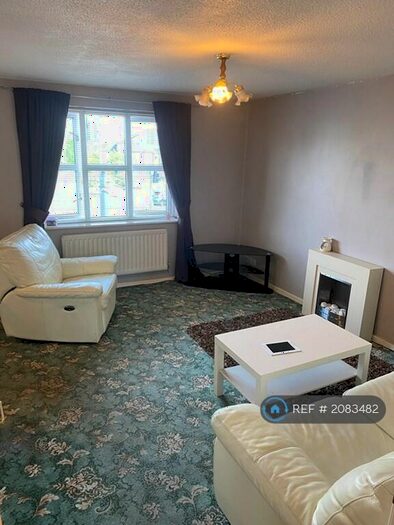 2 Bedroom Flat To Rent In Rochdale Road, Manchester, M9