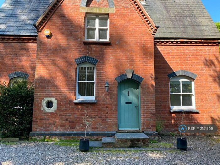 3 Bedroom Detached House To Rent In Birmingham Road, Wroxall, CV35