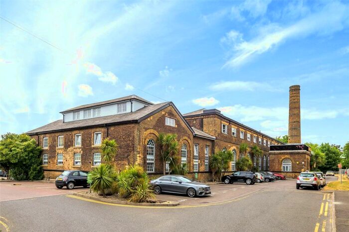 2 Bedroom Apartment To Rent In The Railstore, Kidman Close, Gidea Park, Romford, RM2