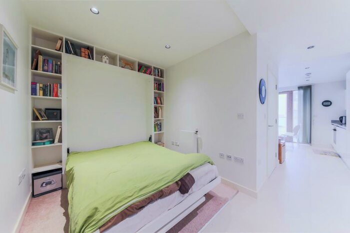 Apartment To Rent In Cordage House, Waping Lane, London, E1W