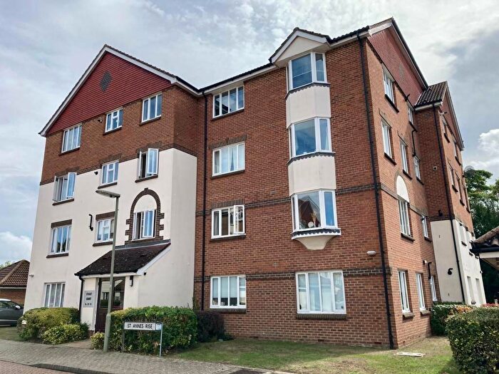 1 Bedroom Apartment To Rent In St. Annes Rise, Redhill, RH1