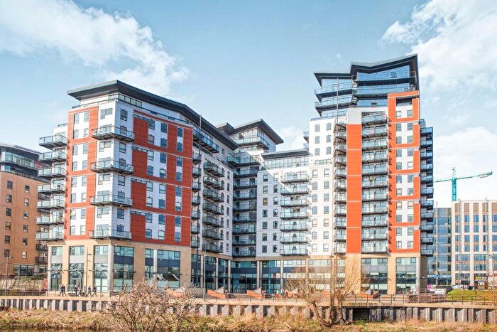 2 Bedroom Apartment To Rent In Whitehall Waterfront Leeds, LS1