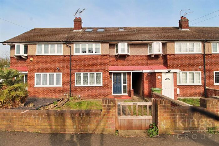 4 Bedroom Terraced House For Sale In Churchgate, Cheshunt, Waltham Cross, EN8