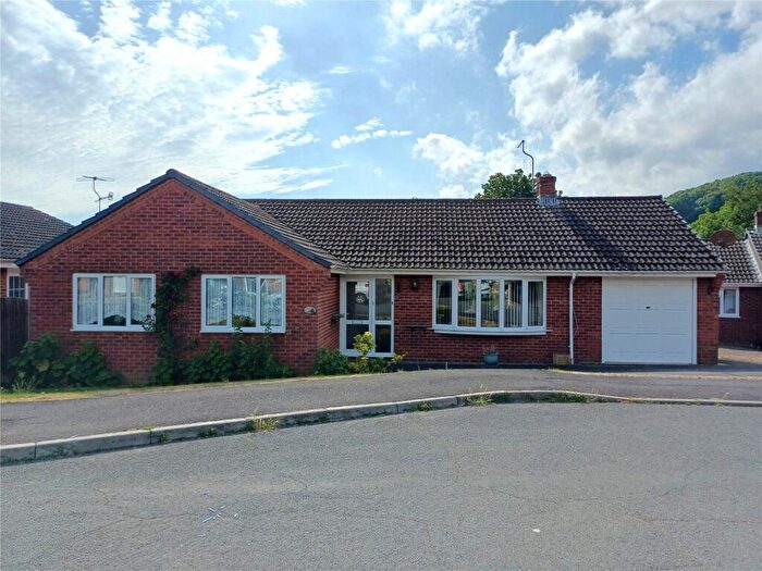 3 Bedroom Bungalow For Sale In Happy Island Way, Bridport, Dorset, DT6