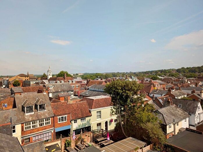 1 Bedroom Flat For Sale In Southgate Street, Winchester, Hampshire, SO23
