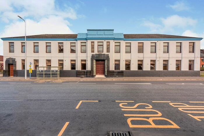 2 Bedroom Flat To Rent In Grahams Road, Falkirk FK2