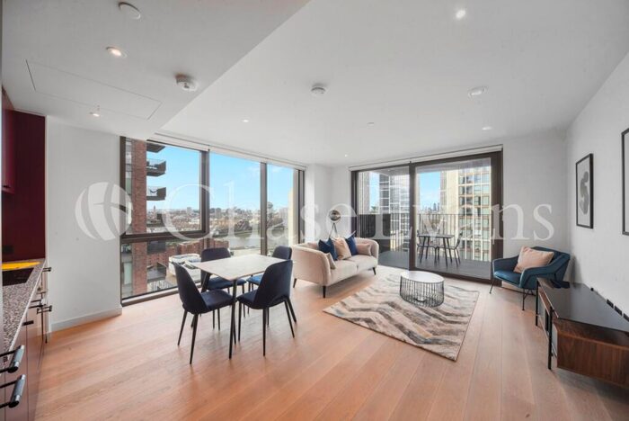 2 Bedroom Apartment To Rent In The Modern, Embassy Gardens, Nine Elms, SW11