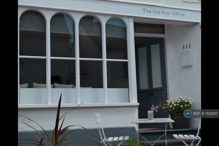 1 Bedroom Flat To Rent In Keymer, Hassocks, BN6