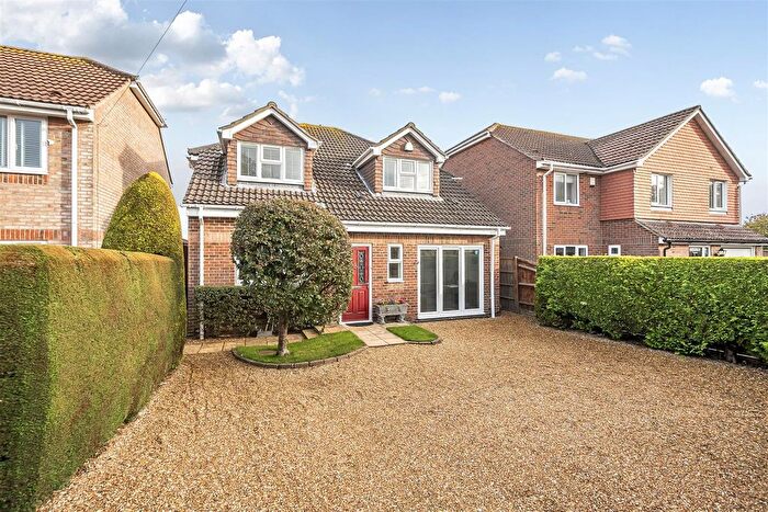 4 Bedroom Detached House For Sale In Fort Road, Alverstoke, Gosport, PO12