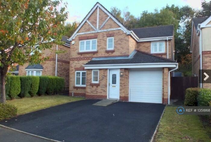 4 Bedroom Detached House To Rent In Botesworth Gardens, Stoke-On-Trent, ST6