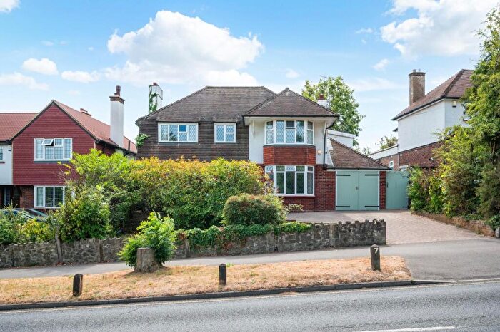 6 Bedroom Detached House For Sale In West Hill, Epsom, KT19