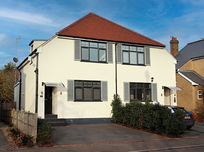 3 Bedroom Semi-Detached House For Sale In River Area, Maidenhead, SL6