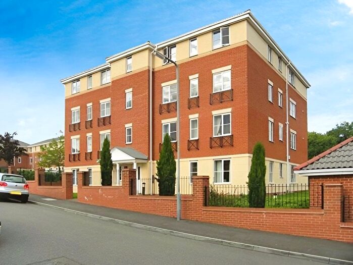 1 Bedroom Flat To Rent In Elbow Street, Cradley Heath, West Midlands, B64
