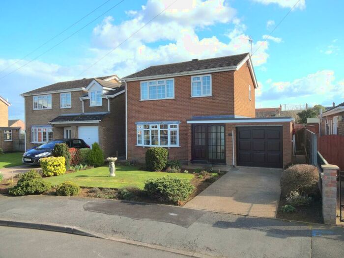 3 Bedroom Detached House For Sale In Bishops Road, Leasingham, NG34