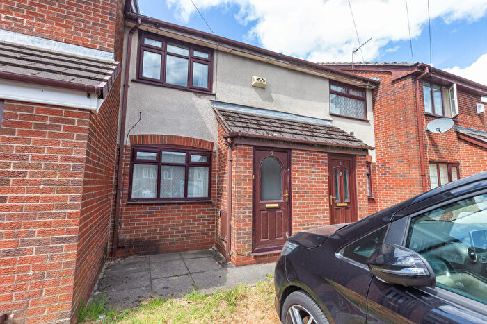 2 Bedroom Terraced House For Sale In Avon Street, Oldham, OL8