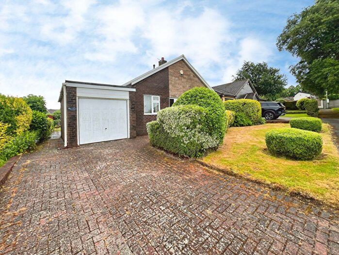3 Bedroom Detached Bungalow For Sale In Lismore Avenue, Ladybridge, BL3