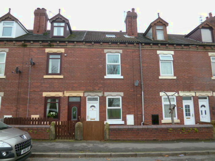 3 Bedroom Terraced House To Rent In Skellow Road, Skellow, DN6
