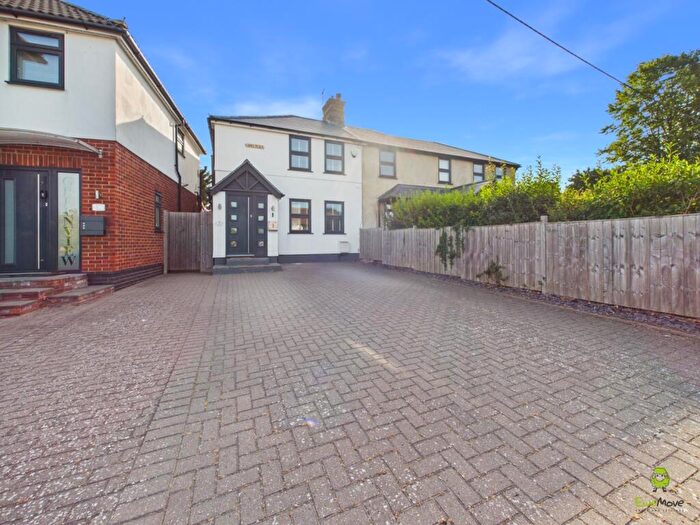 3 Bedroom Semi-Detached House For Sale In Capel Place, Wilmimgton Capel Place, W, Wilmimgton, Kent, DA2