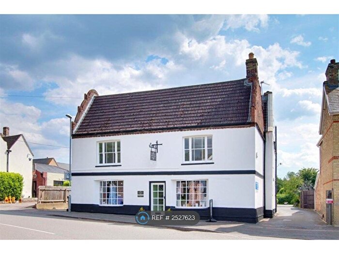 3 Bedroom Maisonette To Rent In High St, Huntingdon, PE28