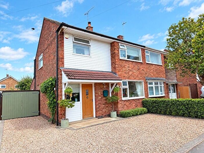3 Bedroom Semi-Detached House For Sale In Springwell Drive, Countesthorpe, Leicester, Leicestershire., LE8