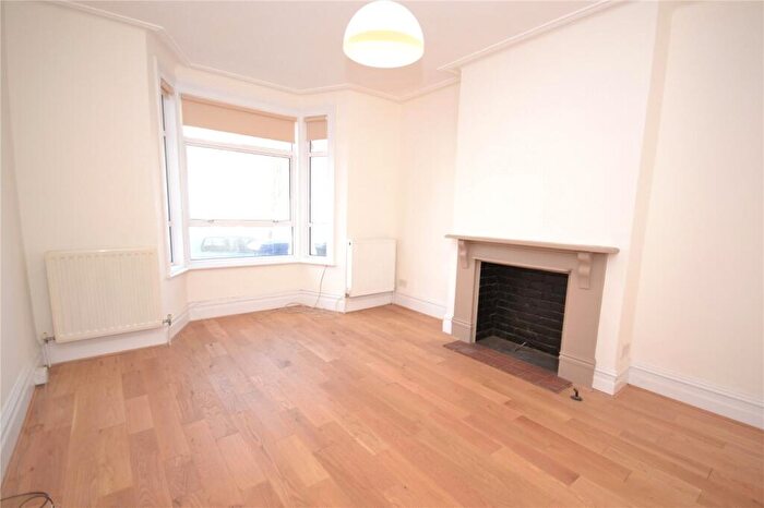 1 Bedroom Apartment To Rent In Huntingdon Road, East Finchley, London, N2