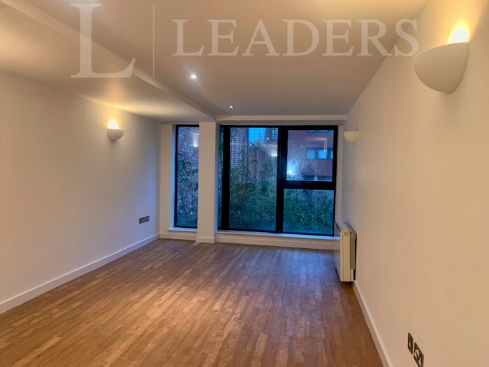 2 Bedroom Apartment To Rent In Avoca Court, Moseley Road, Digbeth, B12