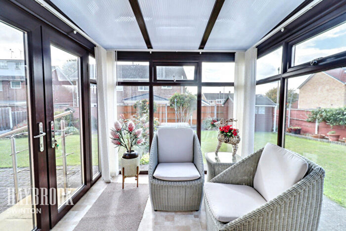 2 Bedroom Detached Bungalow For Sale In Birkdale Rise, Mexborough, S64