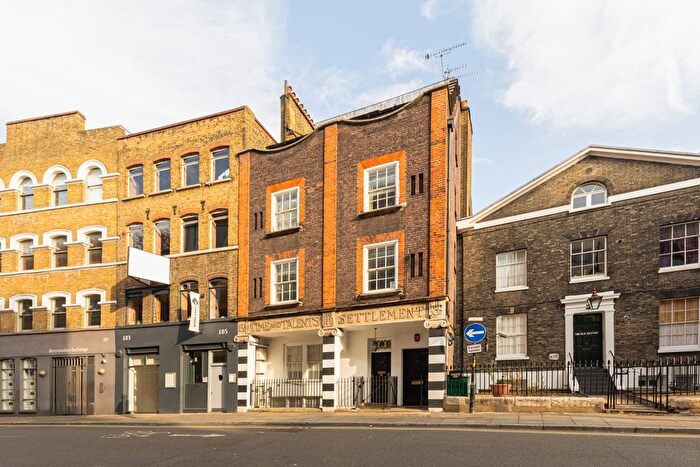 2 Bedroom Flat To Rent In Bermondsey Street, London, SE1