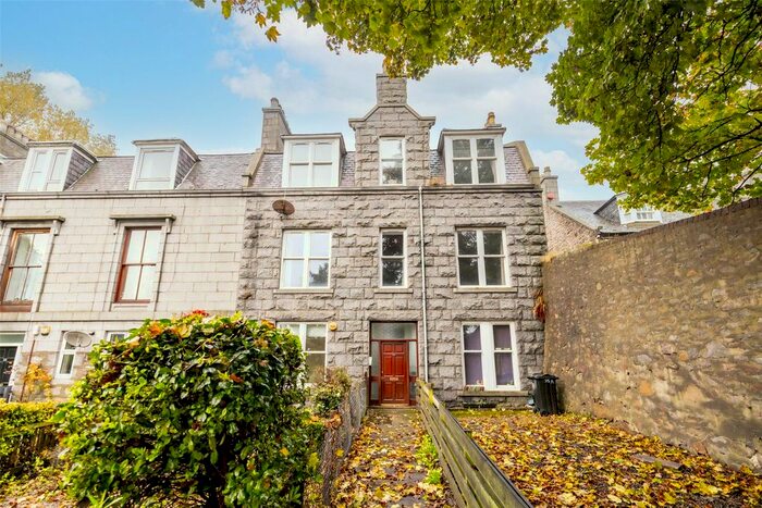 1 Bedroom Flat To Rent In B King's Crescent, Aberdeen, Aberdeenshire, AB24