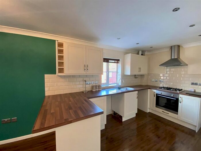 2 Bedroom Detached House To Rent In Marmion Way, Singleton, Ashford, TN23