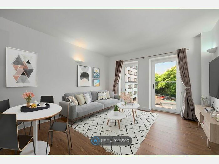 1 Bedroom Flat To Rent In Station Road, Cheadle Hulme, Cheadle, SK8