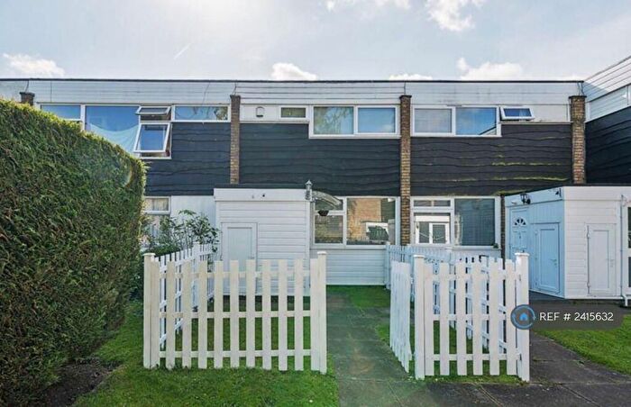 2 Bedroom Terraced House To Rent In Craybury End, London, SE9