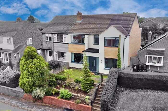 4 Bedroom Semi-Detached House For Sale In Narrow Lane, Hathern, LE12