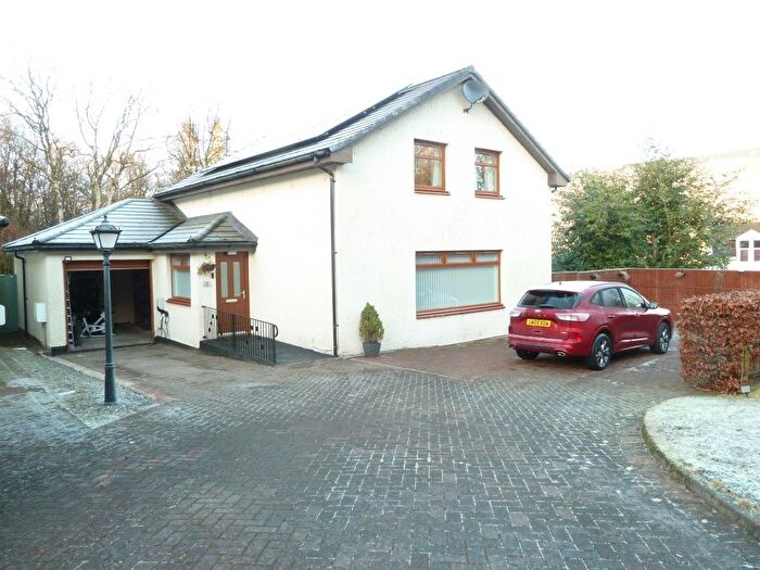 3 Bedroom Villa For Sale In Daisy Place Ferry Road, Sandbank, PA23