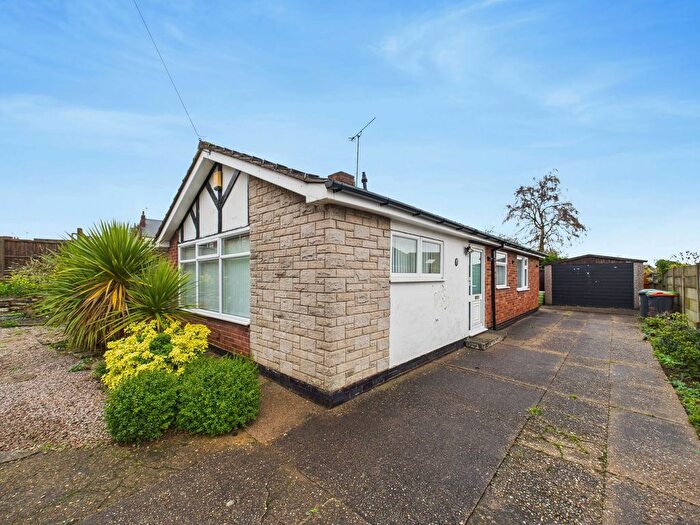 3 Bedroom Detached Bungalow For Sale In Greenbank Drive, Sutton In Ashfield, Nottinghamshire, NG17