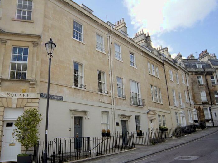 2 Bedroom Flat To Rent In Park Street, Bath, BA1