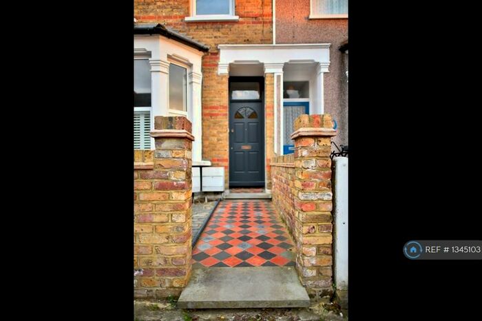 1 Bedroom Flat To Rent In Hither Green, London, SE13