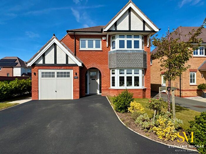 3 Bedroom Detached House For Sale In Andrews Lane, Formby, Liverpool, L37