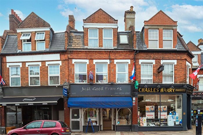 1 Bedroom Flat To Rent In Richmond Road, East Twickenham, Middlesex, TW1