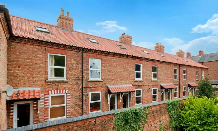 2 Bedroom Cottage To Rent In Lenton Terrace, Millgate, Newark, NG24