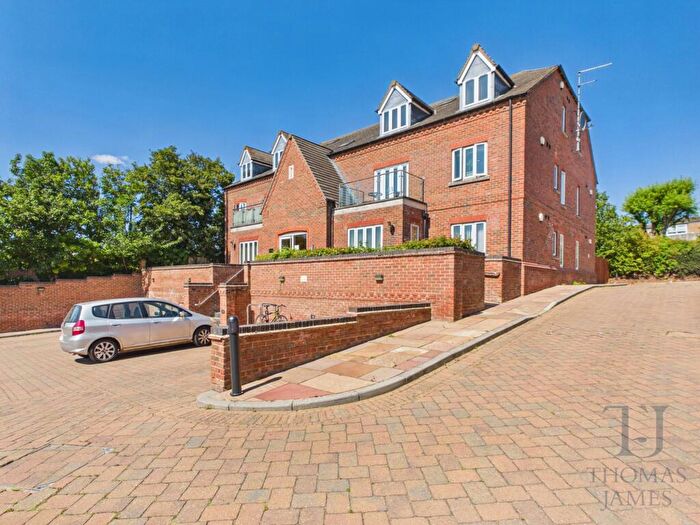 2 Bedroom Flat For Sale In Candleby Lane, Cotgrave, NG12