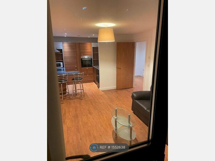2 Bedroom Flat To Rent In Quebec Building, Salford, M3