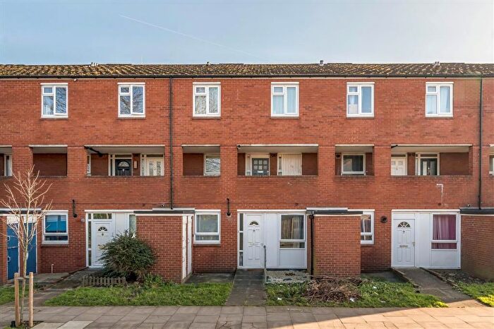 1 Bedroom Flat To Rent In Wantage Road, Lee, SE12