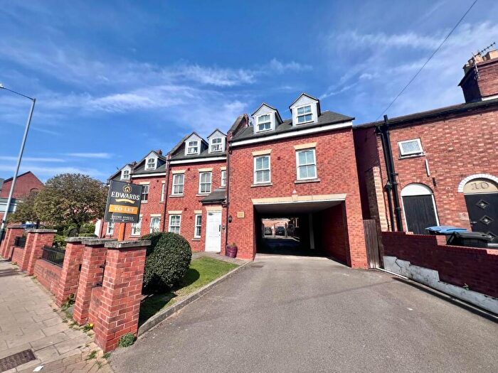 2 Bedroom Flat To Rent In Birmingham Road, Stratford-Upon-Avon, CV37