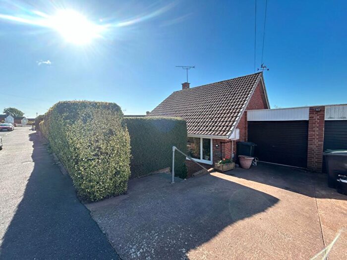 4 Bedroom Detached House For Sale In Chancellors Way, Exeter, EX4