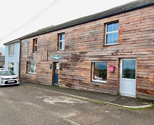 2 Bedroom Property For Sale In Shantys, Penzance, TR19
