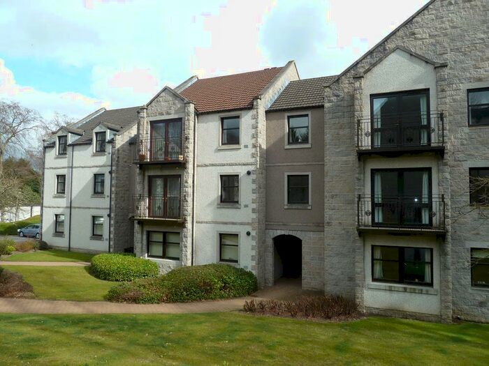 2 Bedroom Flat To Rent In Craigieburn Park, Springfield Road, AB15